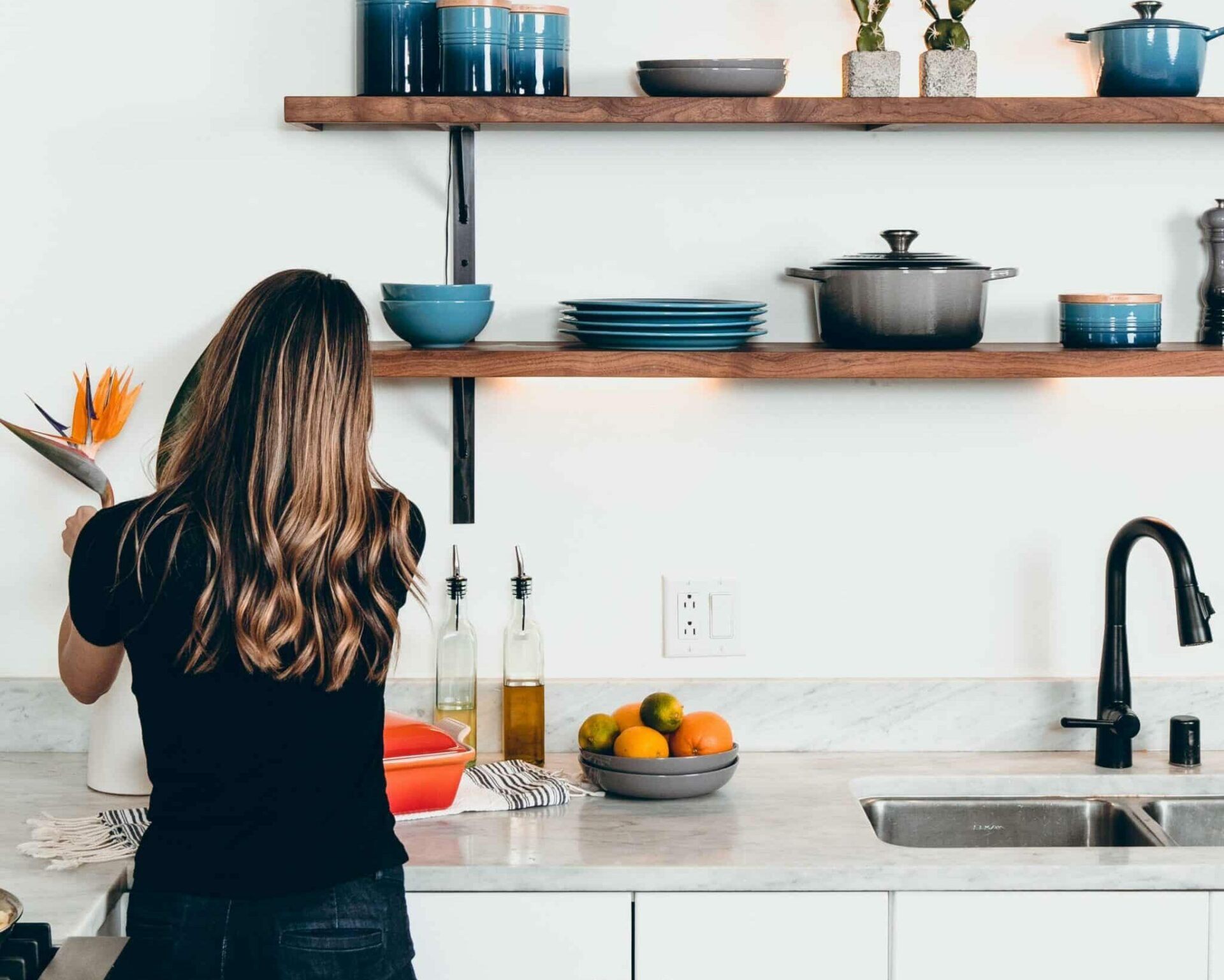 8 Kitchen Cleaning Tips That Take Five Minutes or Less